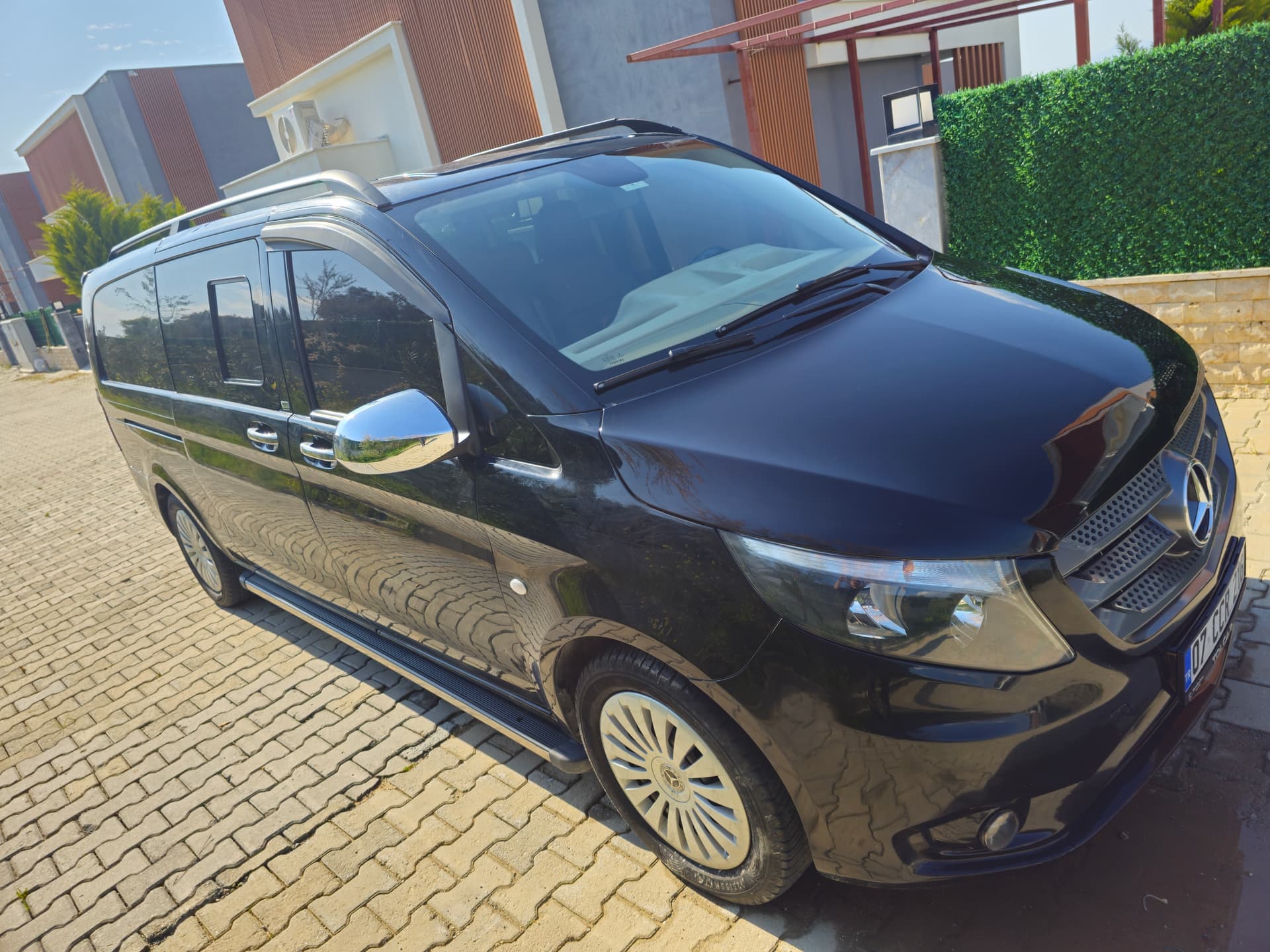 Premium Van